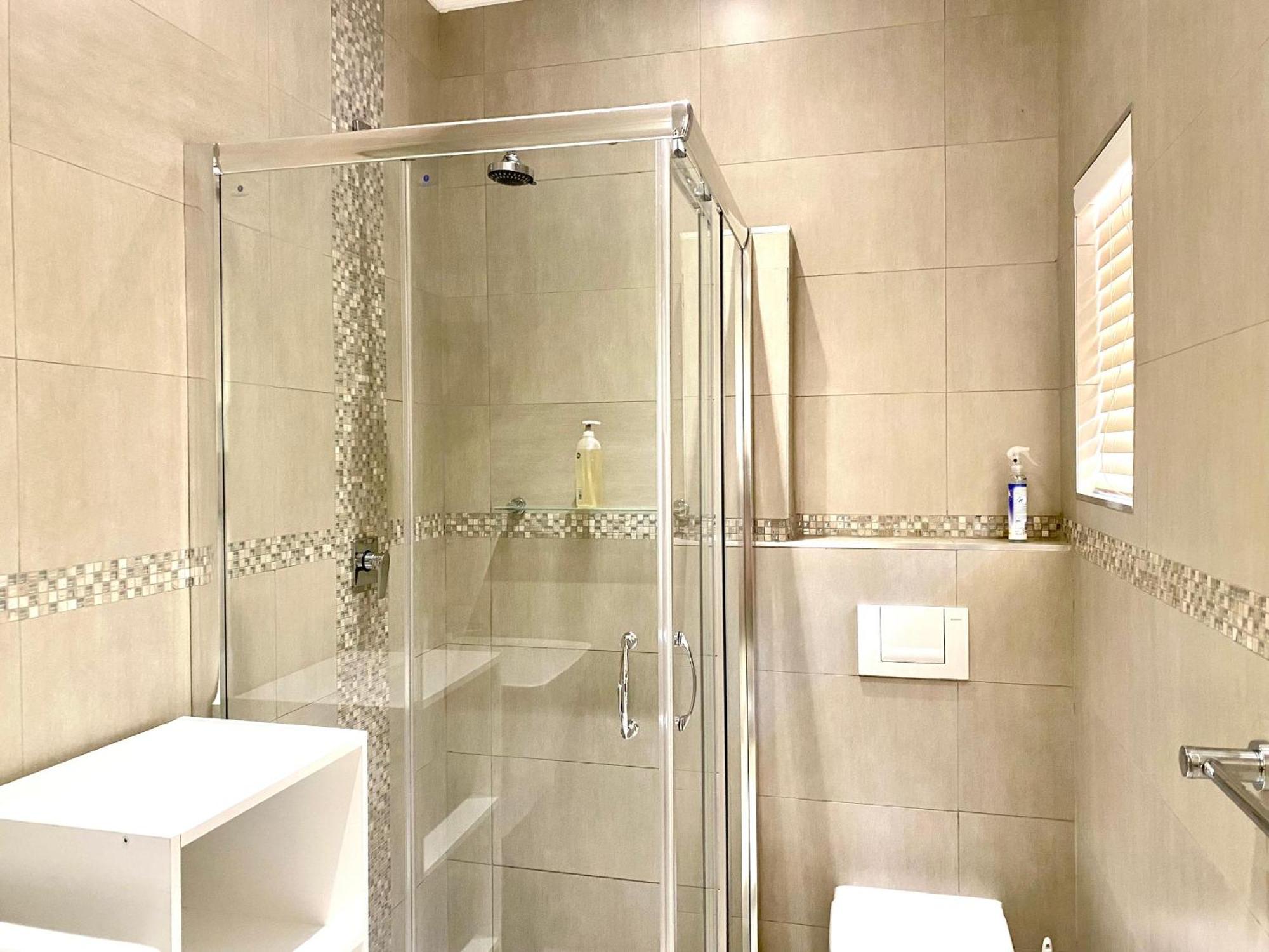 Cavallo Guesthouse Windhoek Bagian luar foto