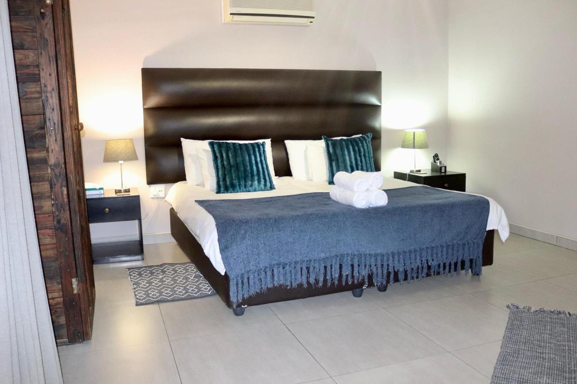 Cavallo Guesthouse Windhoek Bagian luar foto